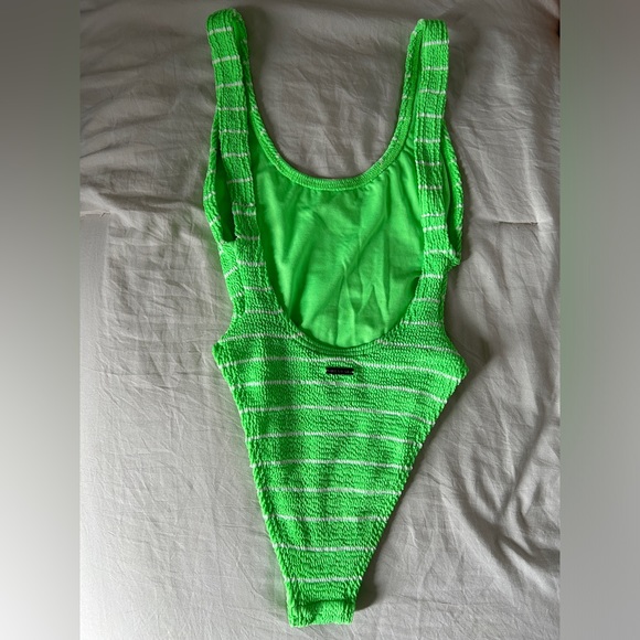 Billabong Hightide Neon Green Stripe One Piece Swimsuit Size XS - Picture 6 of 7